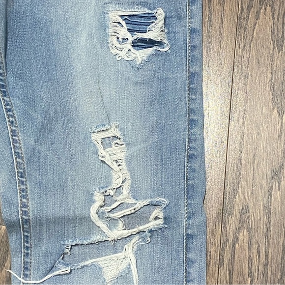 Hollister Light Blue Denim Jeans - Picture 8 of 10